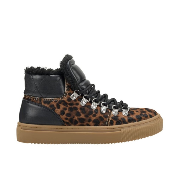 ✨NIB✨ MARC FISHER Daisie Sneaker Bootie US 8M - Picture 2 of 7